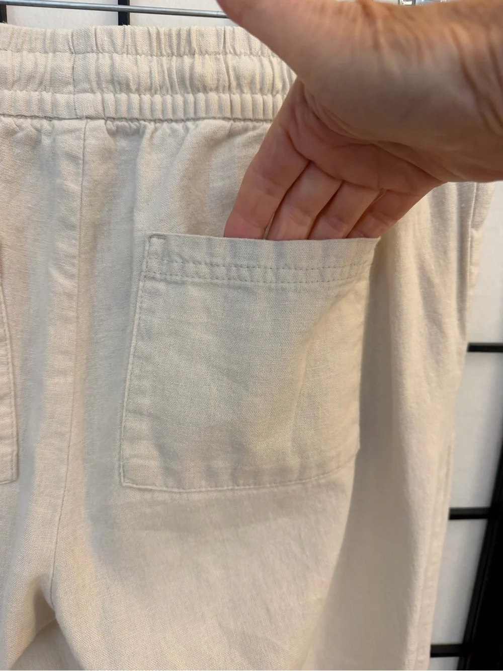 Old Navy light cream